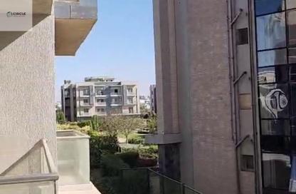 Apartment - 3 Bedrooms - 3 Bathrooms for sale in Galleria Moon Valley - South Investors Area - New Cairo City - Cairo