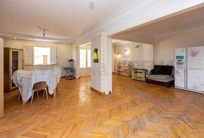 117780338 - Property Image 3