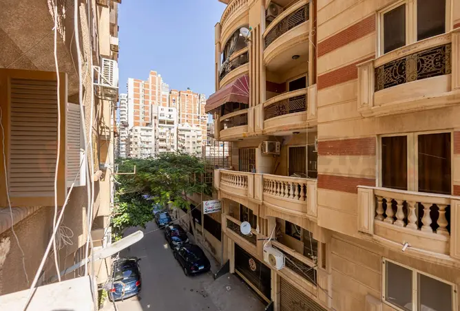 117780338 - Property Image 2