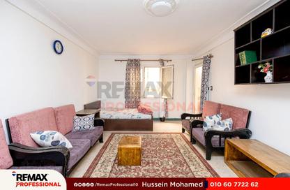 Apartment - 3 Bedrooms - 2 Bathrooms for sale in Al Geish Road - Glim - Hay Sharq - Alexandria