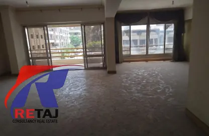 شقة - 3 غرف نوم - 2 حمامات للبيع في شارع عبد العزيز طلعت - المنطقة السادسة - مدينة نصر - القاهرة شقة - 3 غرف نوم - 2 حمامات للبيع في شارع عبد العزيز طلعت - المنطقة السادسة - مدينة نصر - القاهرة