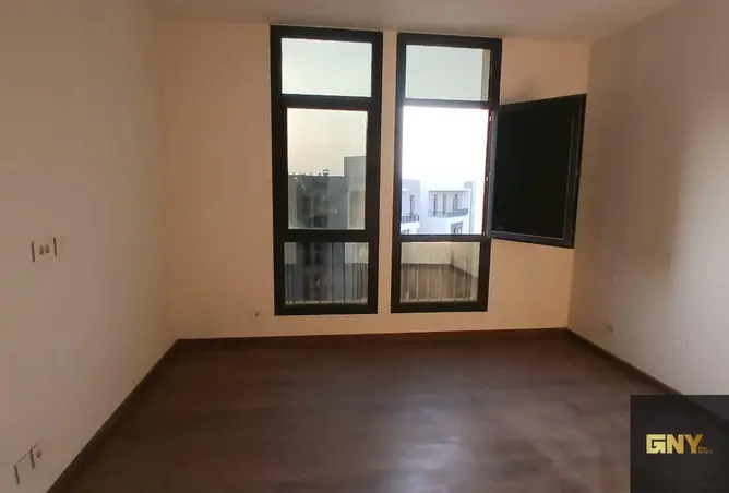 111885003 - Property Image 3