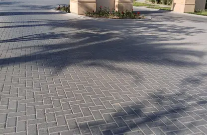 فيلا - 5 غرف نوم - 5 حمامات للبيع في ليفانا - اب تاون كايرو - المقطم - القاهرة