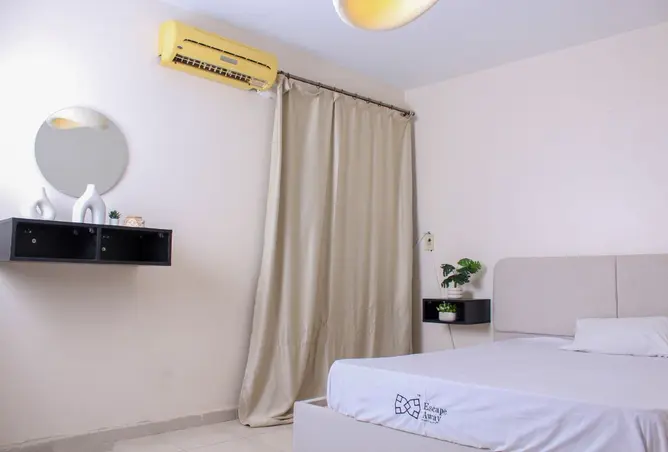 111879811 - Property Image 2
