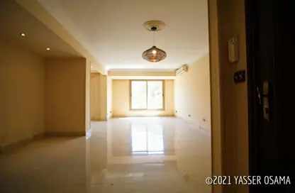Apartment - 2 Bedrooms - 1 Bathroom for sale in Hadayek Al Mohandessin - 4th District - Sheikh Zayed City - Giza