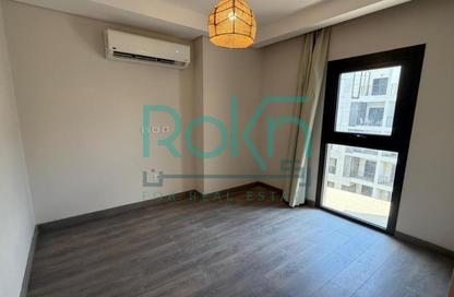 Apartment - 2 Bedrooms - 2 Bathrooms for rent in Zed West - Sheikh Zayed Compounds - Sheikh Zayed City - Giza