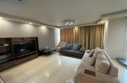 Apartment - 3 Bedrooms - 2 Bathrooms for sale in El Khalifa El Maamoun St. - Roxy - Heliopolis - Masr El Gedida - Cairo