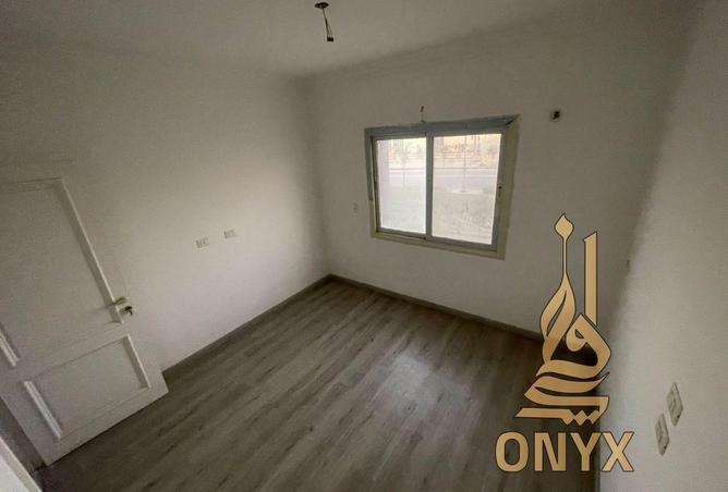 104601354 - Property Image 2