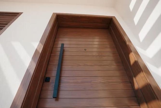 107121226 - Property Image 3