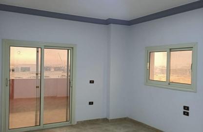 Office Space - Studio - 3 Bathrooms for rent in South Lotus - El Lotus - New Cairo City - Cairo
