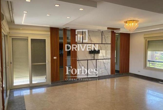 8573531 - Property Image 2