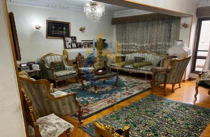 Apartment - 3 Bedrooms - 3 Bathrooms for sale in Sarayat Al Maadi - Hay El Maadi - Cairo Apartment - 3 Bedrooms - 3 Bathrooms for sale in Sarayat Al Maadi - Hay El Maadi - Cairo