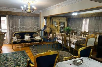 Apartment - 3 Bedrooms - 3 Bathrooms for sale in Sarayat Al Maadi - Hay El Maadi - Cairo