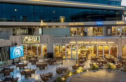 محل تجاري - استوديو - 1 حمام للايجار في سنترادا بلازا - ميدان جهينة - مدينة 6 أكتوبر - الجيزة