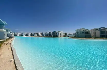 شاليه - 2 غرف نوم - 2 حمامات للبيع في فوكا باي - قسم مرسي مطروح - الساحل الشمالي