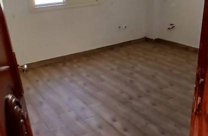 Apartment - 3 Bedrooms - 2 Bathrooms for rent in Al Sadat Axis - The 1st Settlement - New Cairo City - Cairo