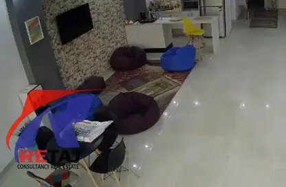 Co-Working Space - 4 Bedrooms - 2 Bathrooms for rent in El Banafseg Apartment Buildings - El Banafseg - New Cairo City - Cairo