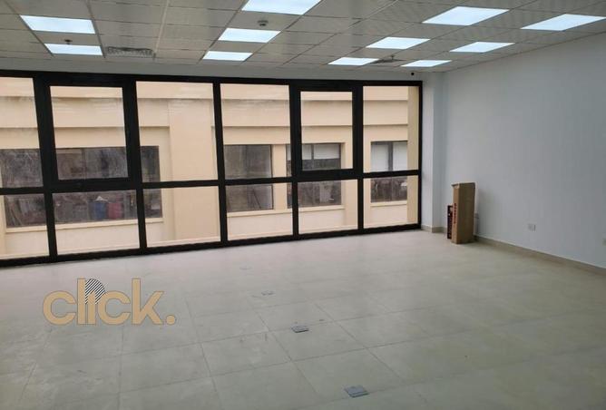 81053004 - Property Image 2