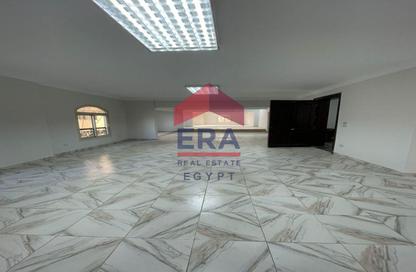 Office Space - 6 Bedrooms - 5 Bathrooms for rent in Al Laselky St. - El Laselky - New Maadi - Hay El Maadi - Cairo