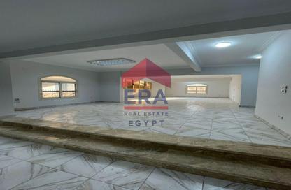 Office Space - 6 Bedrooms - 5 Bathrooms for rent in Al Laselky St. - El Laselky - New Maadi - Hay El Maadi - Cairo