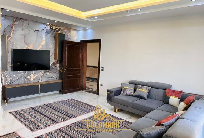 56008325 - Property Main Image