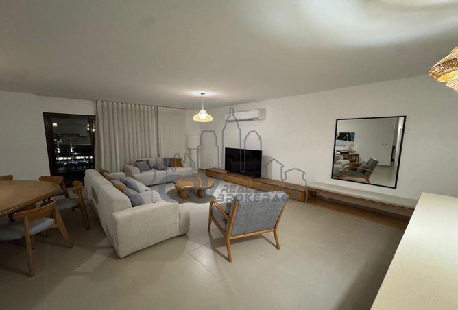 87832395 - Property Image 2