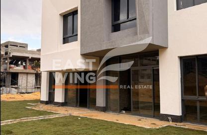 Townhouse - 3 Bedrooms - 3 Bathrooms for sale in Eastshire compound - 5th Settlement Compounds - The 5th Settlement - New Cairo City - Cairo