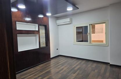 Penthouse - 4 Bedrooms - 3 Bathrooms for rent in Al Narges 6 - Al Narges - New Cairo City - Cairo