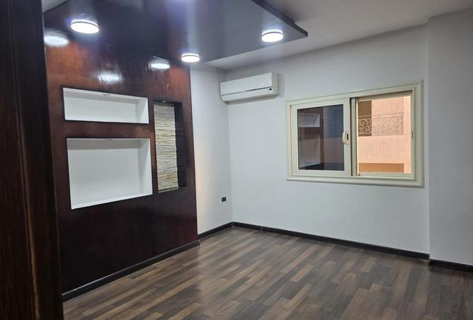 94633671 - Property Image 3