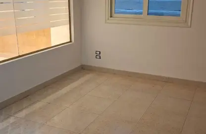 Apartment - 3 Bedrooms - 2 Bathrooms for rent in Al Shouyfat - 5th Settlement Compounds - The 5th Settlement - New Cairo City - Cairo