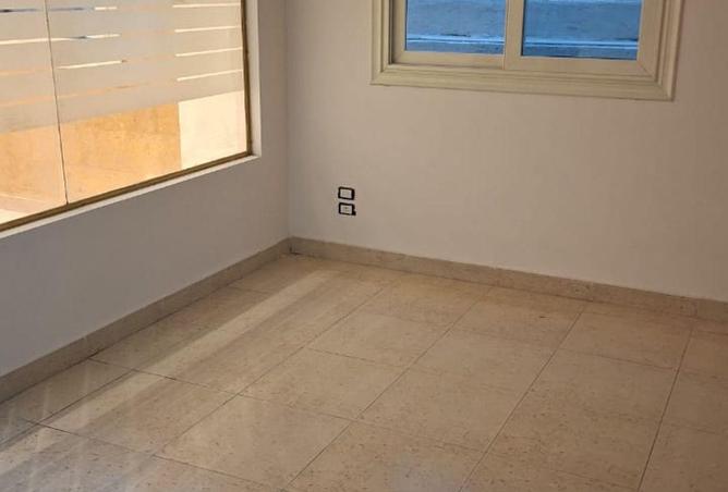 70105593 - Property Main Image