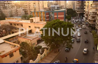 شقة - 3 غرف نوم - 2 حمامات للبيع في شارع مصطفي كامل - سموحة - حي شرق - الاسكندرية