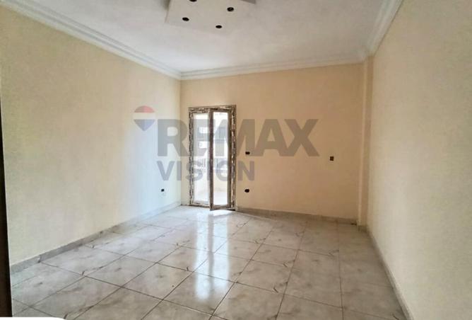 8573903 - Property Image 3