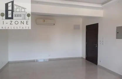 Apartment - 2 Bedrooms - 2 Bathrooms for rent in Hyde Park - New Cairo City - Cairo