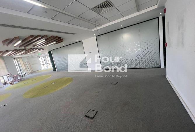 68522213 - Property Main Image