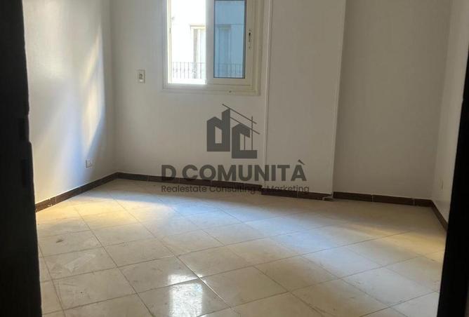 8721096 - Property Image 2