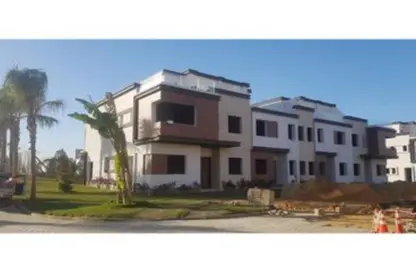 Townhouse - 3 Bedrooms - 4 Bathrooms for sale in Azzar 2 - 5th Settlement Compounds - The 5th Settlement - New Cairo City - Cairo