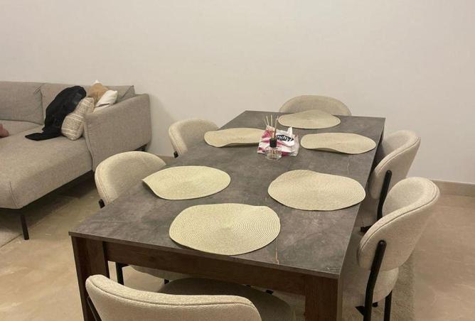 54233701 - صورة العقار 2