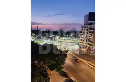 شقة - 3 غرف نوم - 2 حمامات للبيع في شارع الميرغني - ارض الجولف - مصر الجديدة - القاهرة