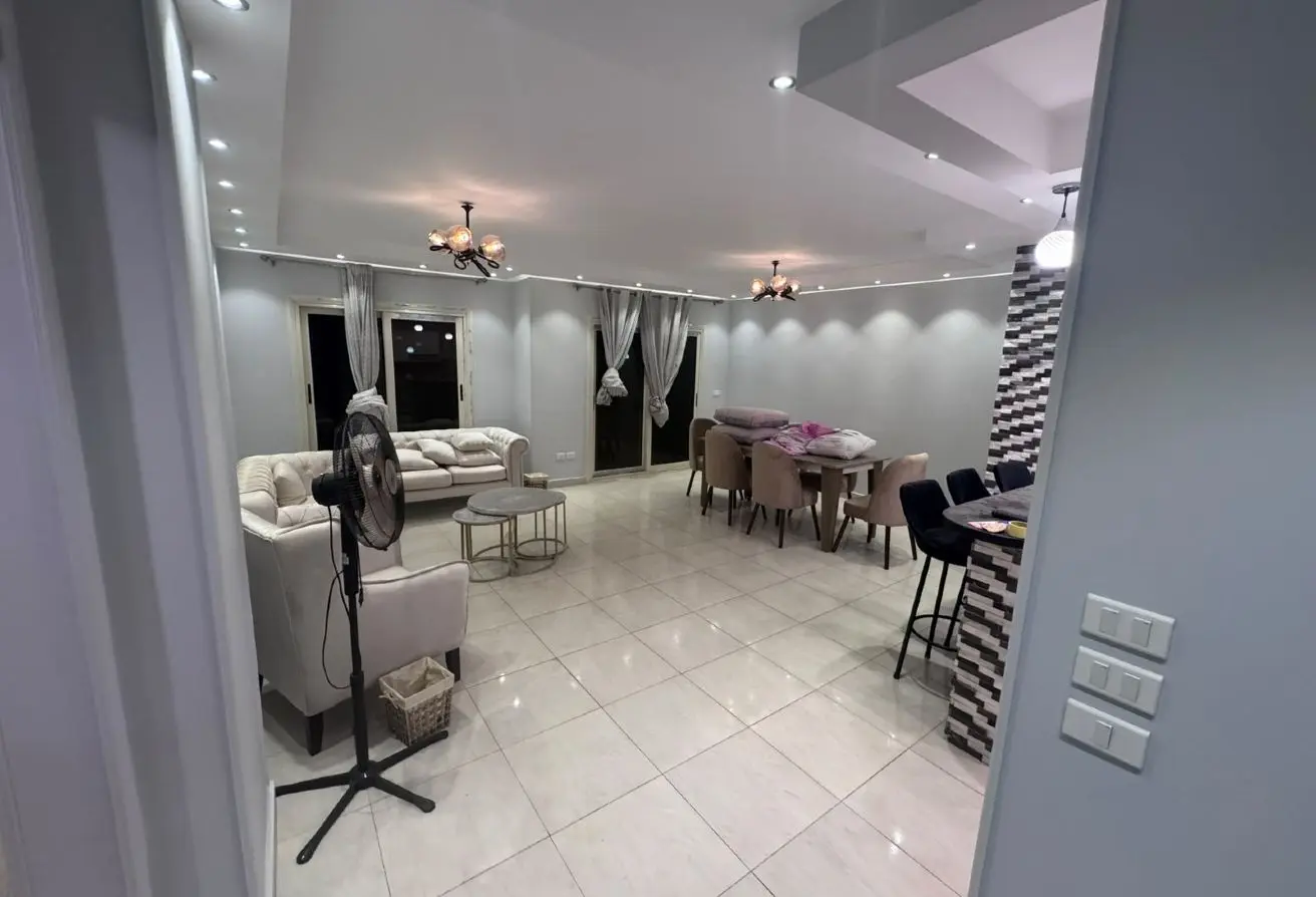 119841223 - Property Main Image