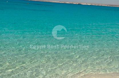 Villa - 5 Bedrooms - 5 Bathrooms for sale in Beit Al Bahr - Sidi Heneish - North Coast
