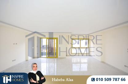 Apartment - 3 Bedrooms - 2 Bathrooms for sale in Glim - Hay Sharq - Alexandria