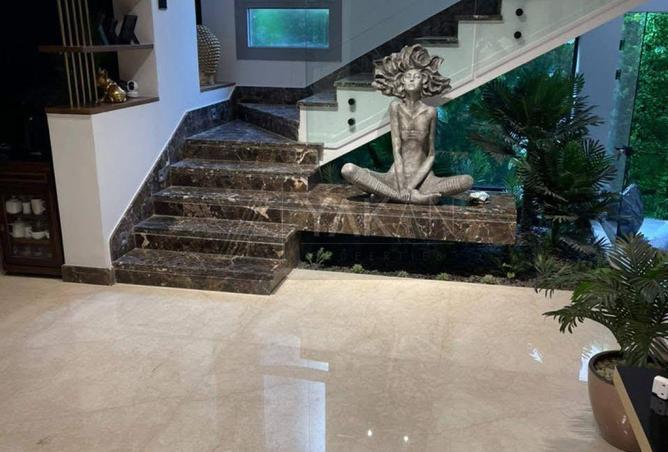 63143401 - Property Image 2