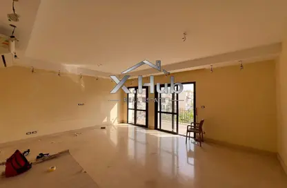 شقة - 3 غرف نوم - 3 حمامات للايجار في ذا كورت ياردز - كمبوندات الشيخ زايد - الشيخ زايد - الجيزة