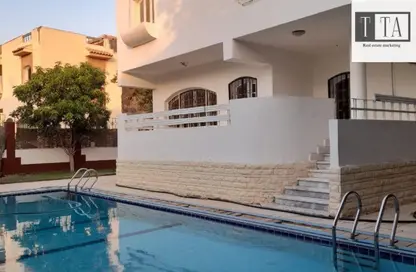 Villa - 5 Bedrooms - 4 Bathrooms for sale in Al Shorouk Road - 1st Neighborhood - 8th District - Shorouk City - Cairo