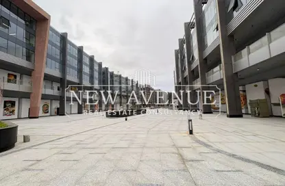 Retail - Studio - 1 Bathroom for sale in Three Sixty - 5th Settlement Compounds - The 5th Settlement - New Cairo City - Cairo