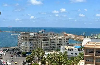شقة - 3 غرف نوم - 2 حمامات للايجار في الأزاريطة - حي وسط - الاسكندرية