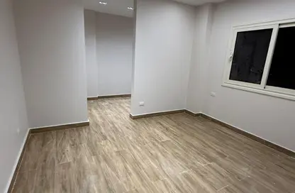 شقة - 3 غرف نوم - 3 حمامات للايجار في المستشارين - المستثمرين الشمالية - مدينة القاهرة الجديدة - القاهرة