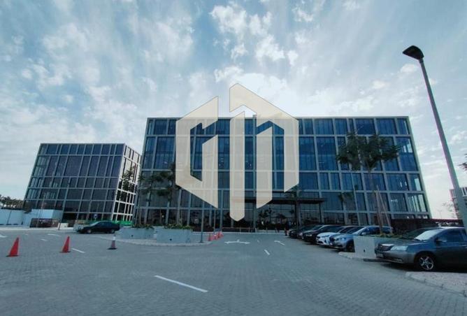 71392082 - صورة العقار 3