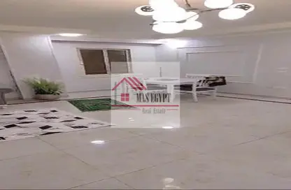 شقة - 3 غرف نوم - 3 حمامات للبيع في شارع الفلاح - المهندسين - الجيزة